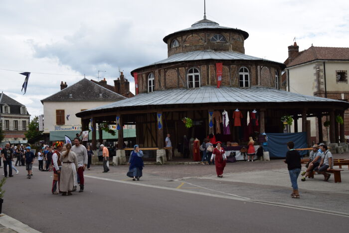 Fête médiévale Ervy - Crédit photo Office de Tourisme Othe Armance (2).JPG