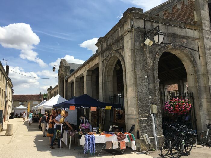 2019 DVL Marché artisanal © OTGLC L. Vautier (4).jpg