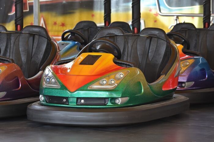 bumper-cars-3340314_1280.jpg